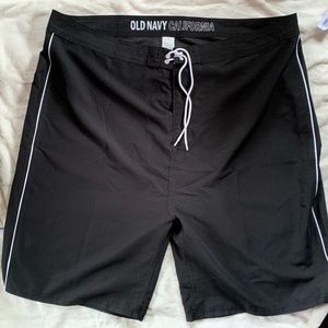 Men’s swim trunks